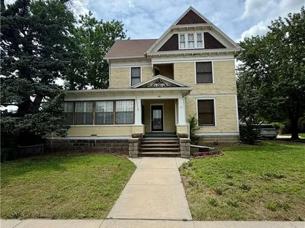 301 N 10th St, Independence, KS 67301