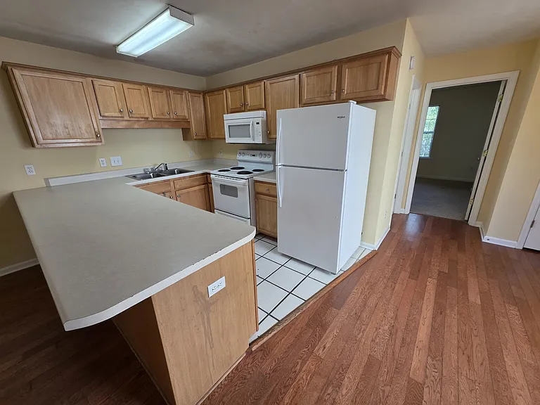 306 S Lipona Rd #5 — Photo 7