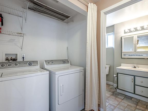 2nd image of 15009 SE Yakima Rd