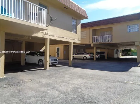 16150 NE 21st Ave APT 6, North Miami Beach, FL 33162