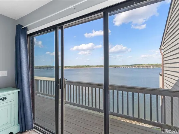 55 East St, Clarksville, VA 23927