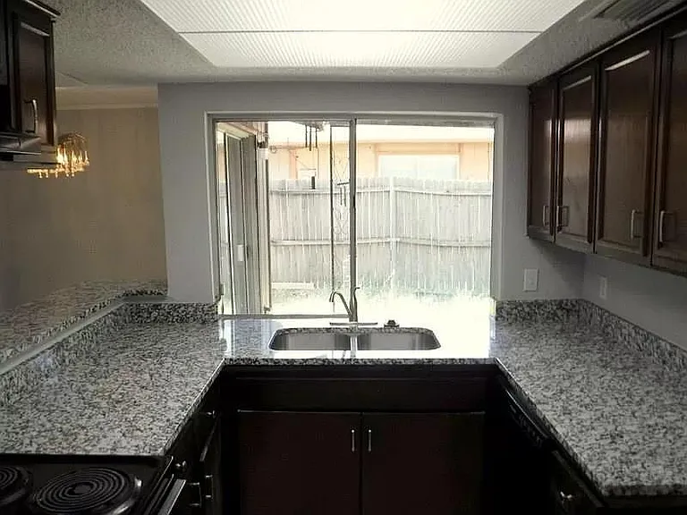 2635 Nina Cir — Photo 13