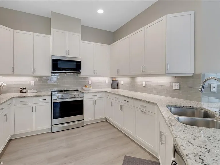 6299 Arriba Ave — Photo 8