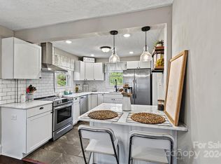 1236 Mitchell Ave, Statesville, NC 28677