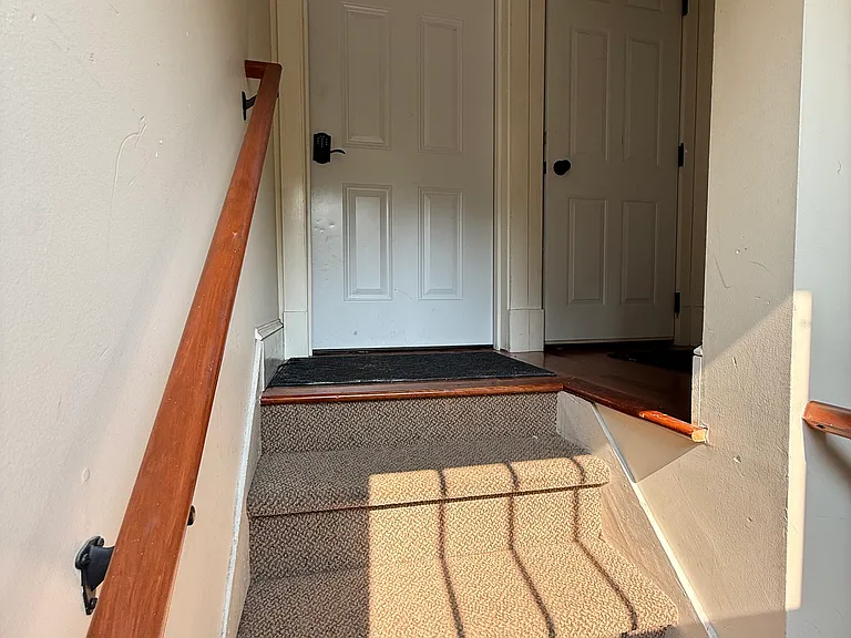 430 Shelburne Rd #3 — Photo 10