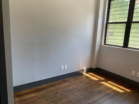 Rented by NY Living Solutions | media 15