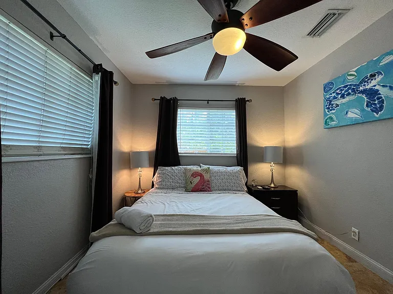1008 NE 16th Pl — Photo 19