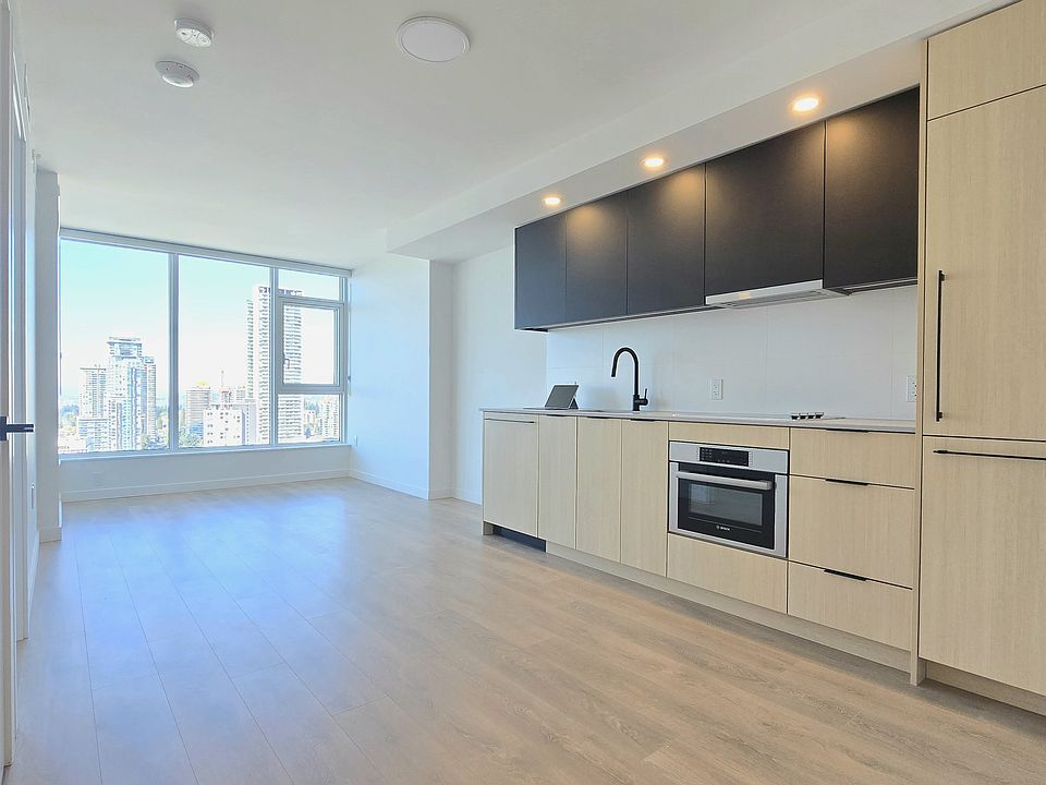 1st image of 13738 102nd Ave #2712