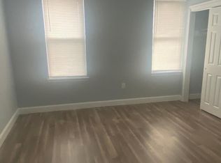1227 W Hilton St #2B, Philadelphia, PA