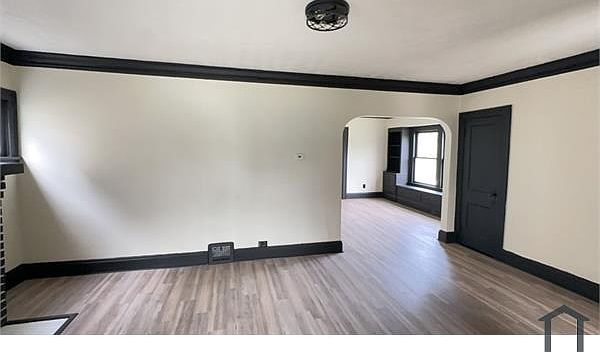 1st image of 3638 Menlo Rd