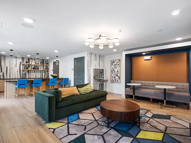 3925 Fair Ridge Dr #201 — Photo 27