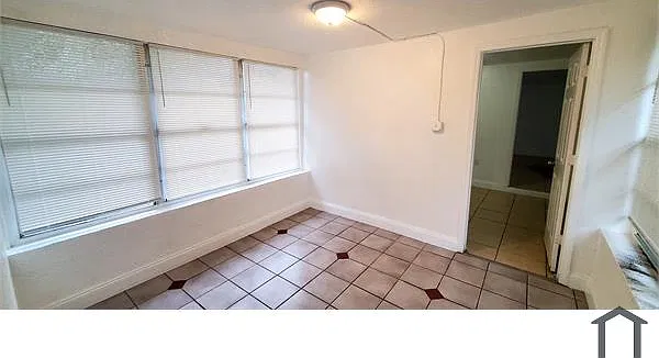 3 bed, 1232 sqft, $2,295 — Photo 3