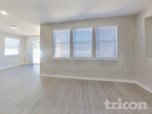 3rd image of 2267 Tyson Lake Dr
