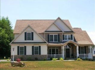 119 Creamery Rd, Boiling Springs, PA 17007