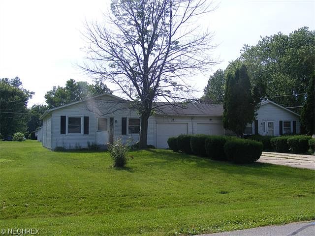 1st image of 173 Meadows Dr Unit A-b