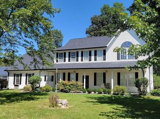 2222 Vfw Rd, Mitchell, IN 47446