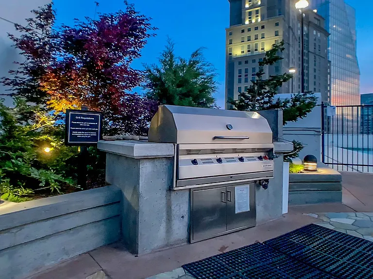 3324 Peachtree Rd NE #1919 — Photo 31