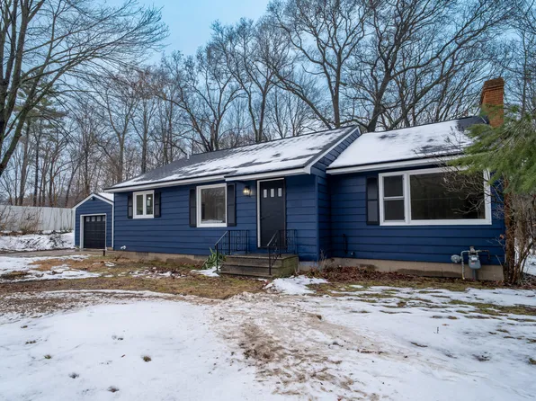 3770 Farr Rd, Fruitport, MI 49415