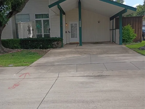 2665 Via Los Altos, Carrollton, TX 75006