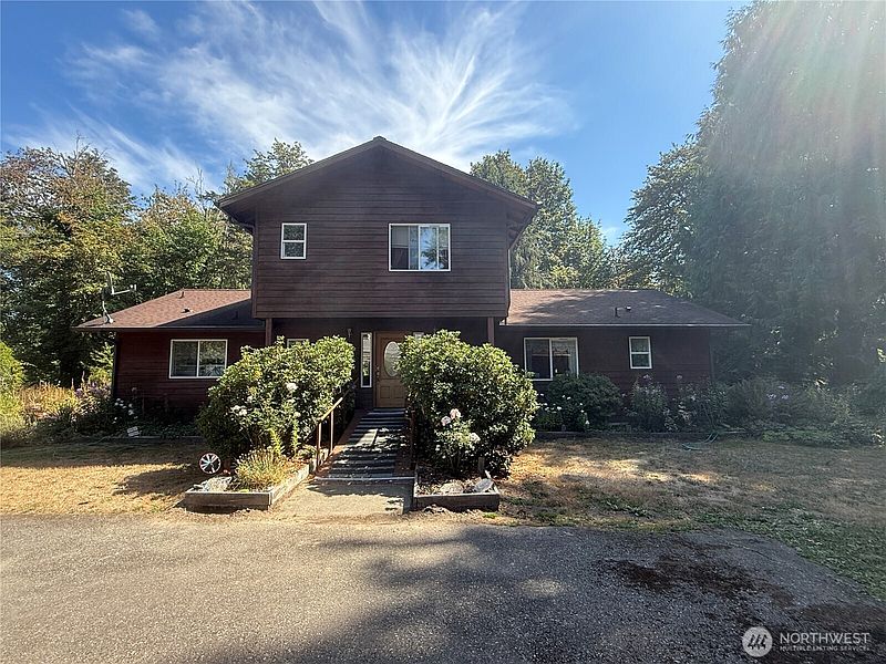 3rd image of 82 NE Miller Road