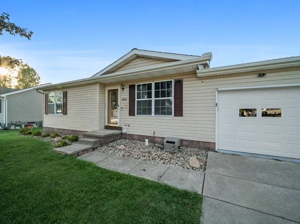 10312 N Park Dr, Lake City, PA 16423