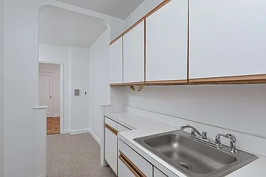 Sold by Houlihan Lawrence