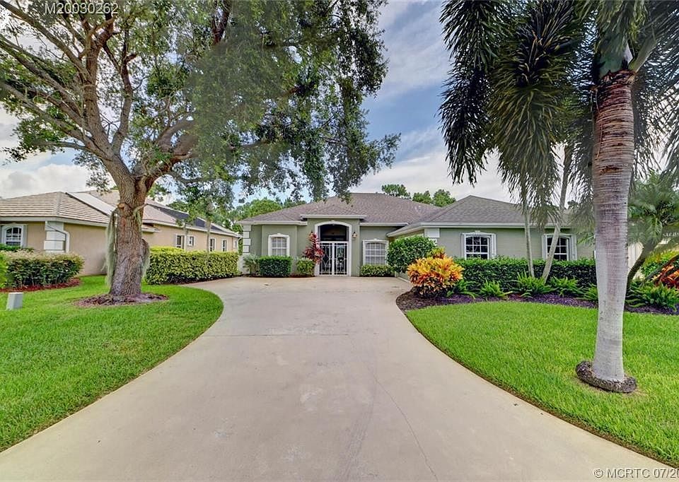 1st image of 491 NW Emilia Way