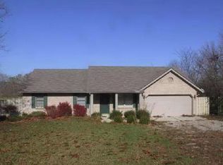 1828 S Clarksville Rd, Clarksville, OH 45113