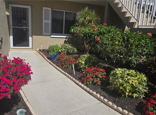 5857 Cobblestone Ln APT G105, Naples, FL 34112