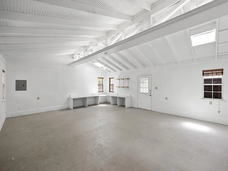 11205 D K Ranch Rd — Photo 27