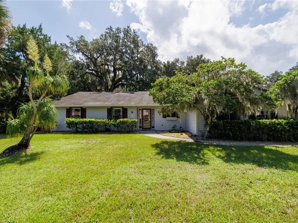 2204 Needle Palm Dr, Edgewater, FL 32141