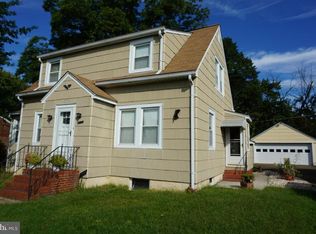 1560 Lister Rd, Halethorpe, MD 21227