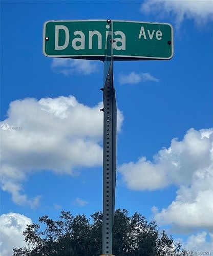 1st image of 14497 Dania Ave