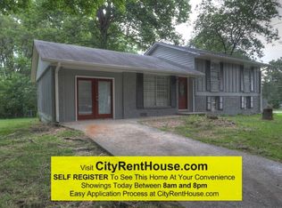 70 Jonathan Rd, Riverdale, GA 30274