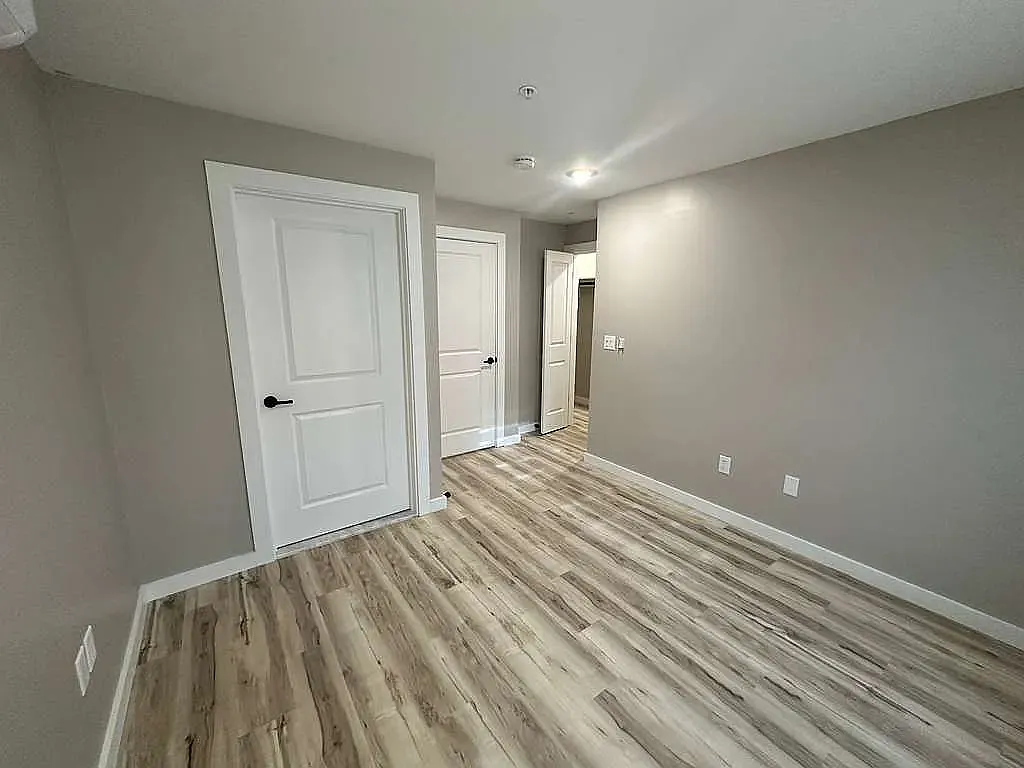 Studio, 621 sqft, $1,650 — Photo 4