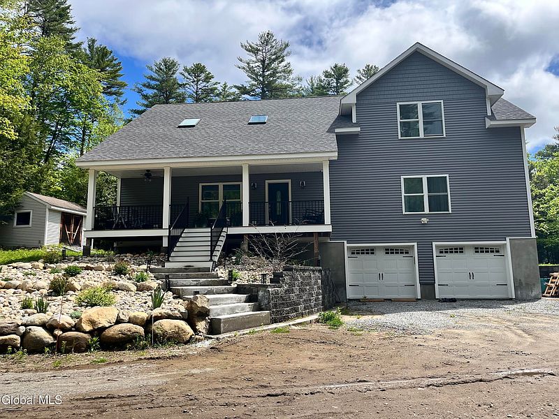 3rd image of 41 Moffitt Road