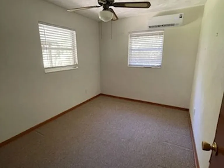 4316 SW Deepwater Ct — Photo 7