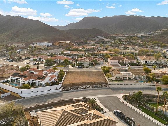 4th image of 840 Lime Rock Rd