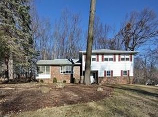 150 Flintlock Rd, Morris Plains, NJ 07950