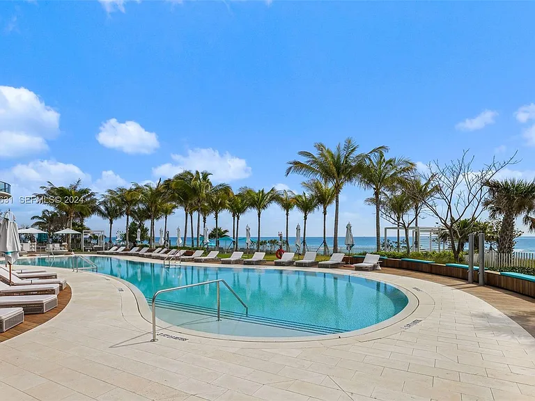 15701 Collins Ave #2103 — Photo 65