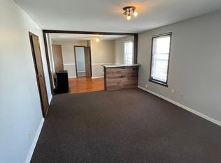 325 National Ave NW #4, Grand Rapids, MI 49504