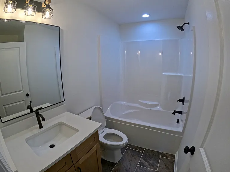 181 Carrie St #A — Photo 13