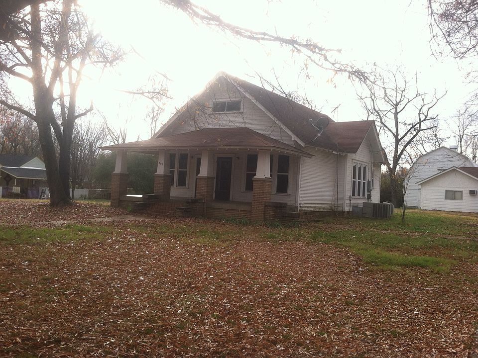 2nd image of 809A N Johnson St