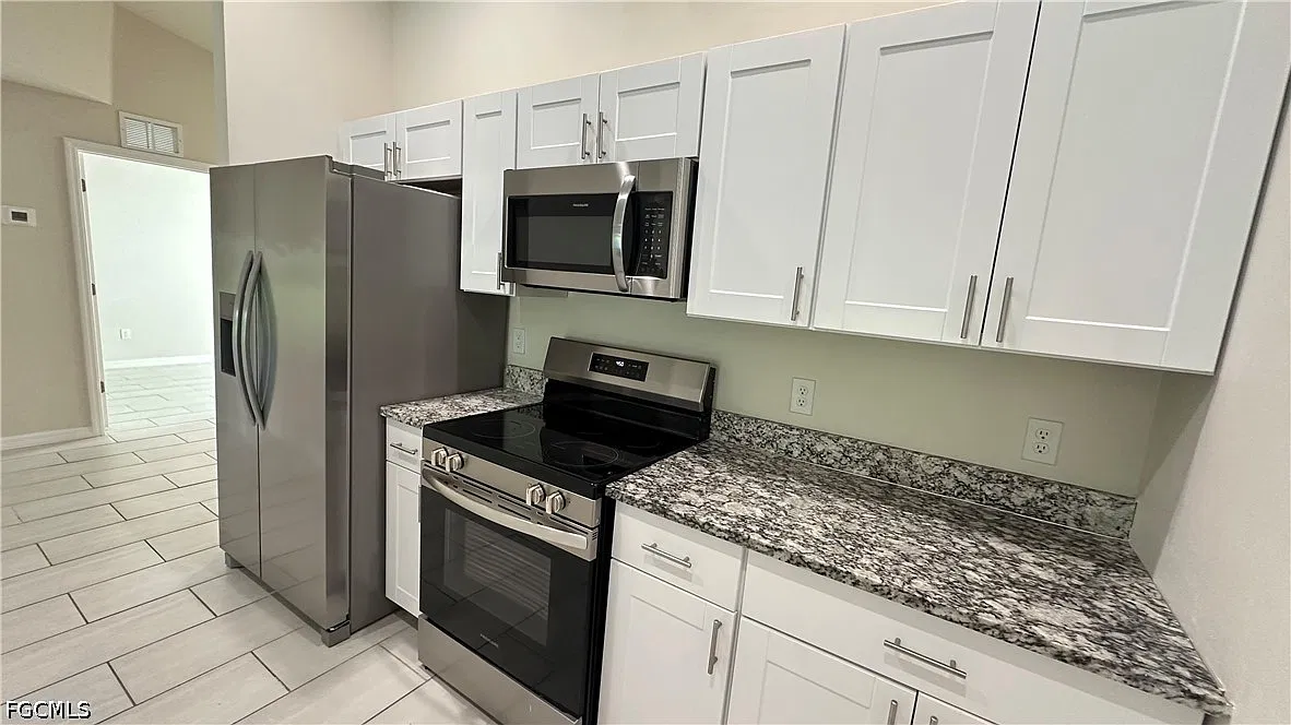 3 bed, 2.0 bath, 1250 sqft, $1,590 — Photo 3