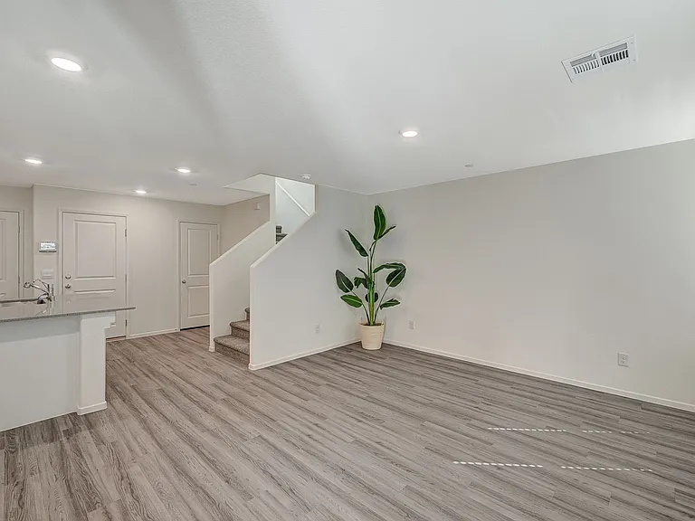 6923 Honor Hill St — Photo 18