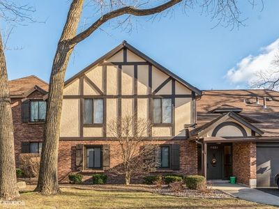 11321 Sycamore Ln #70A, Palos Hills, IL, 60465