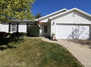 4617 W Rockwell Dr, Peoria, IL 61615