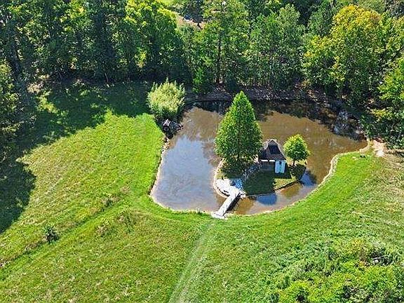 2nd image of 326 Old Cassville White Rd NW