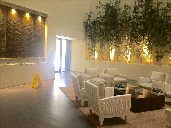 5th image of 201 Crandon Blvd APT 120