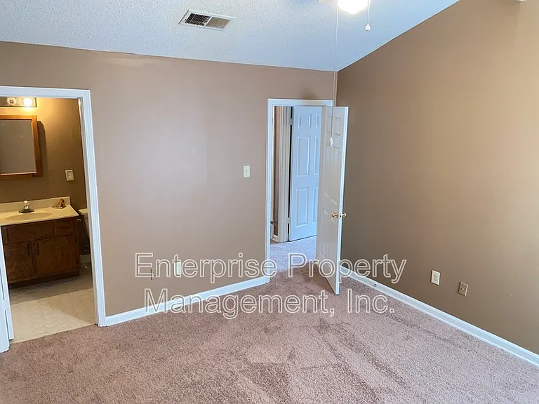 6519 Birkenhead Rd — Photo 12
